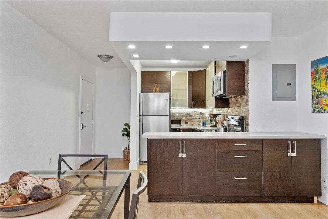 08-3522 NE 166th St #6_14