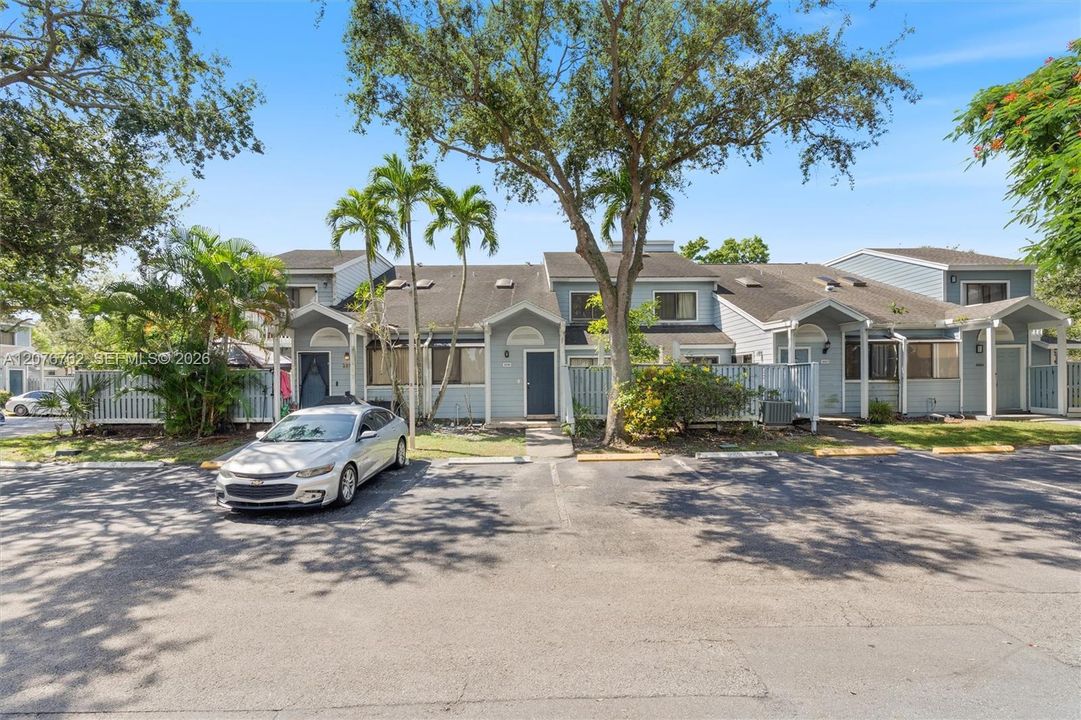 En Venta: $299,900 (2 camas, 2 baños, 1186 Pies cuadrados)