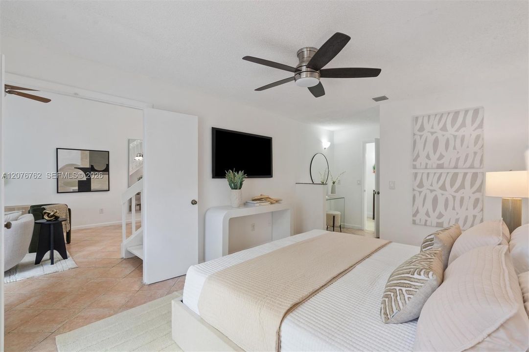 En Venta: $299,900 (2 camas, 2 baños, 1186 Pies cuadrados)