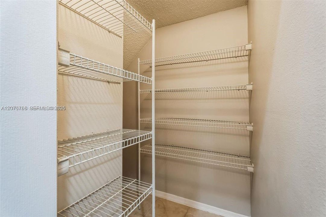For Rent: $2,550 (4 beds, 3 baths, 1544 Square Feet)