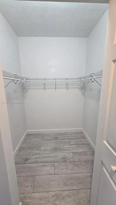En Venta: $429,000 (2 camas, 2 baños, 1087 Pies cuadrados)