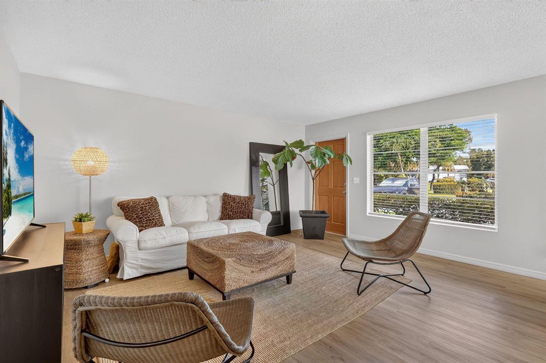 7-web-or-mls-5P1A1138