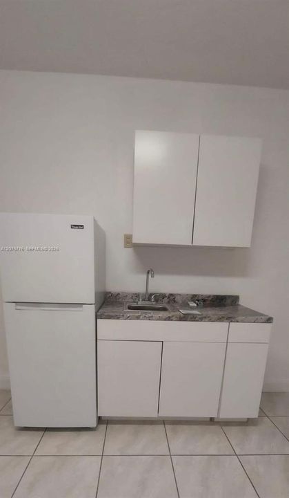 En Venta: $1,100,000 (5 camas, 4 baños, 2539 Pies cuadrados)