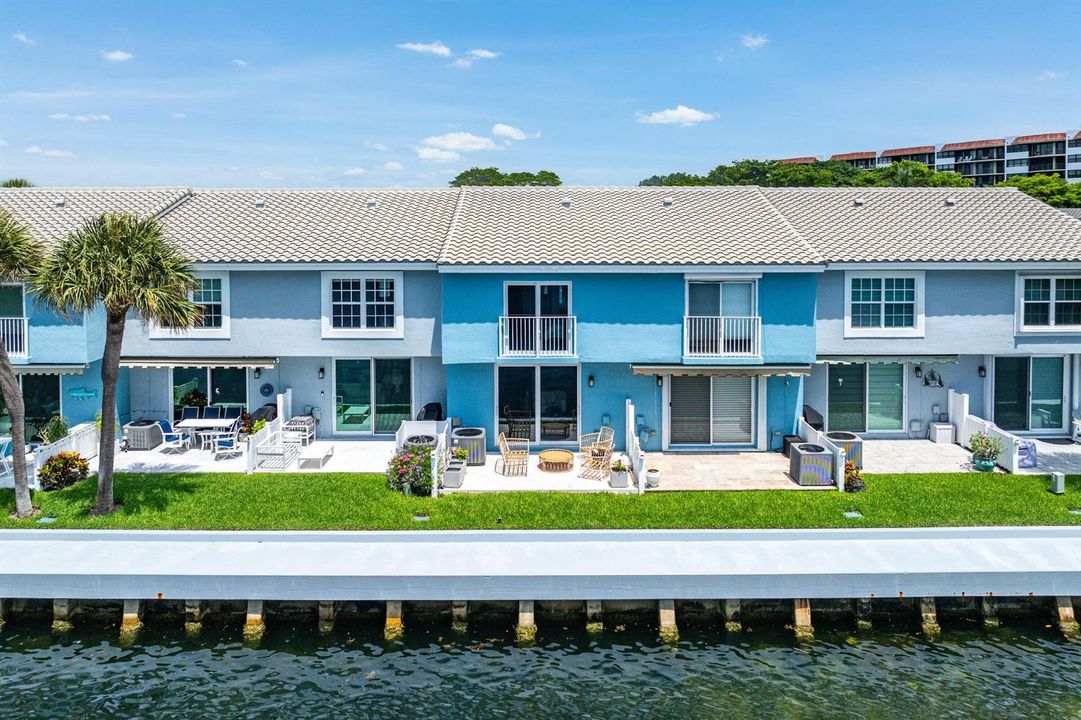 038-900JefferyStreet-BocaRaton-FL-33487-