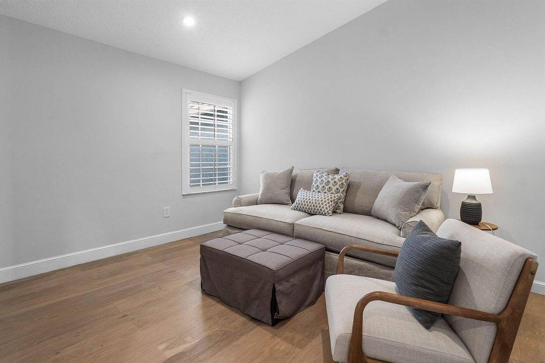 019-900JefferyStreet-BocaRaton-FL-33487-