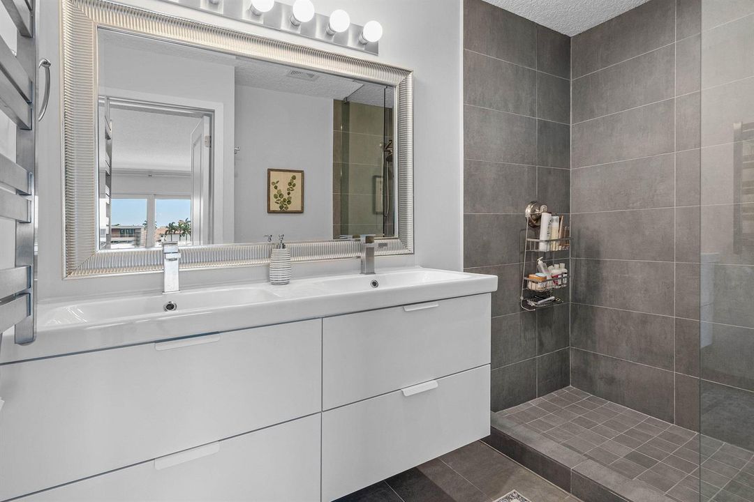 026-900JefferyStreet-BocaRaton-FL-33487-