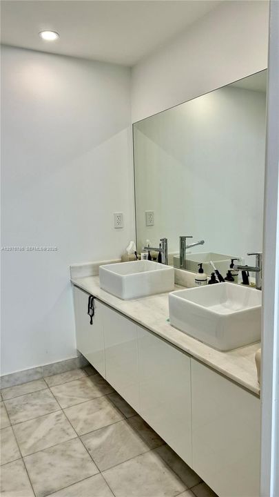 En Renta: $4,400 (2 camas, 2 baños, 1158 Pies cuadrados)