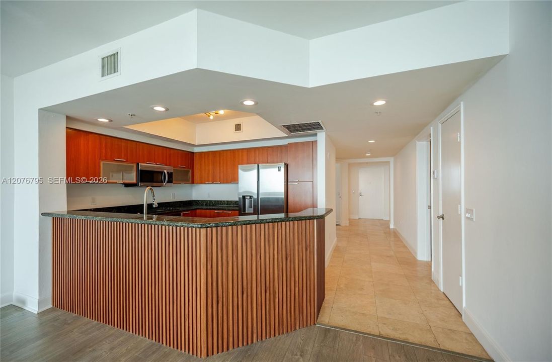 For Sale: $495,000 (3 beds, 3 baths, 1801 Square Feet)