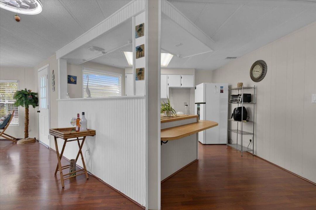 KITCHEN ENTRY