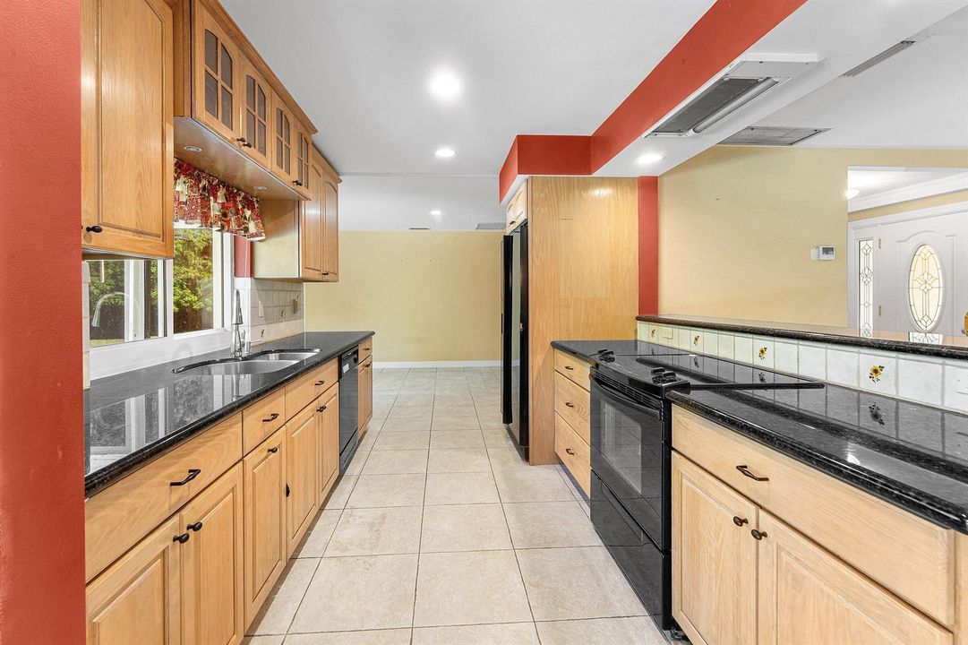 Kitchen 3