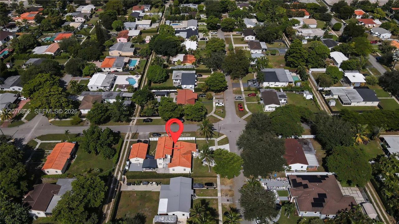 En Venta: $1,150,000 (4 camas, 3 baños, 2838 Pies cuadrados)