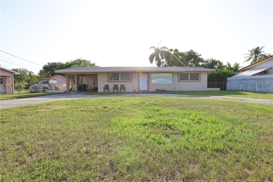 En Venta: $550,000 (3 camas, 2 baños, 1613 Pies cuadrados)