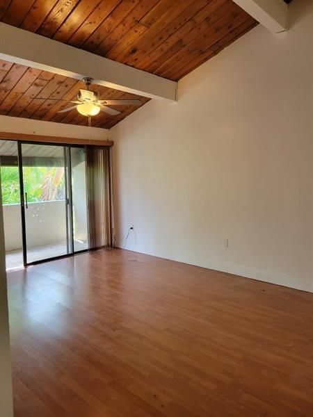 Master bedroom with terrace model