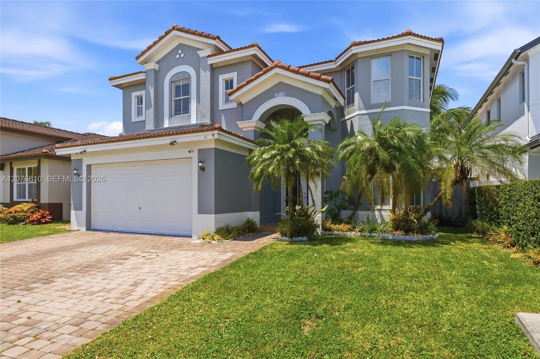 For Sale: $649,900 (4 beds, 2 baths, 2440 Square Feet)