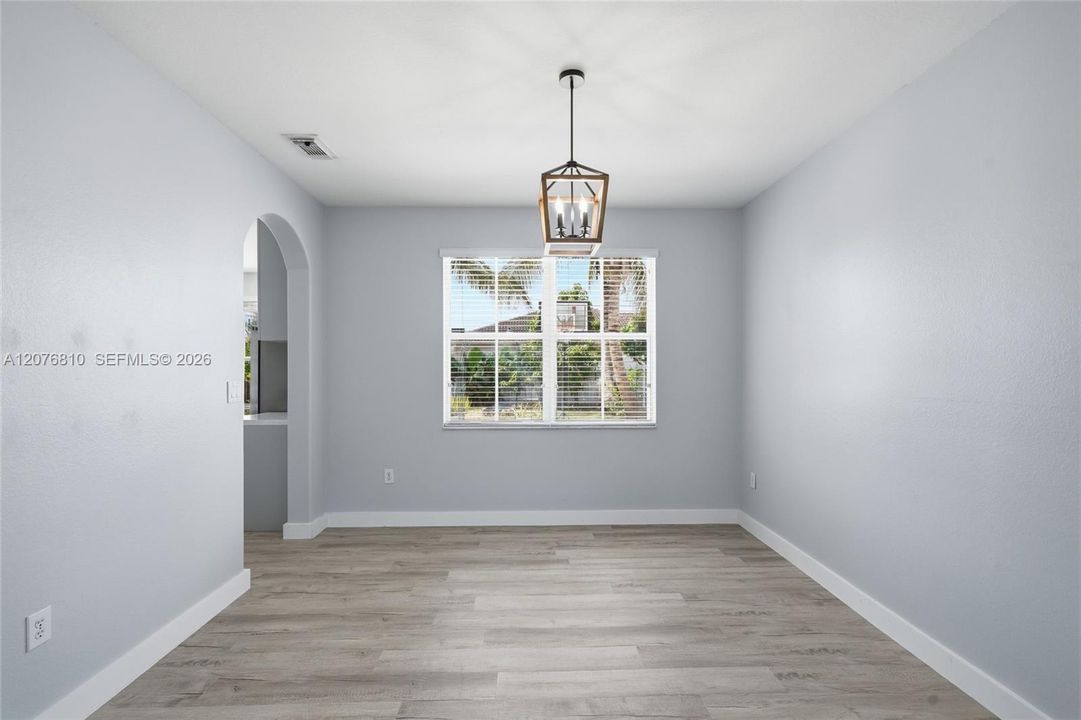 For Sale: $649,900 (4 beds, 2 baths, 2440 Square Feet)