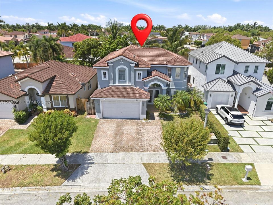 For Sale: $649,900 (4 beds, 2 baths, 2440 Square Feet)