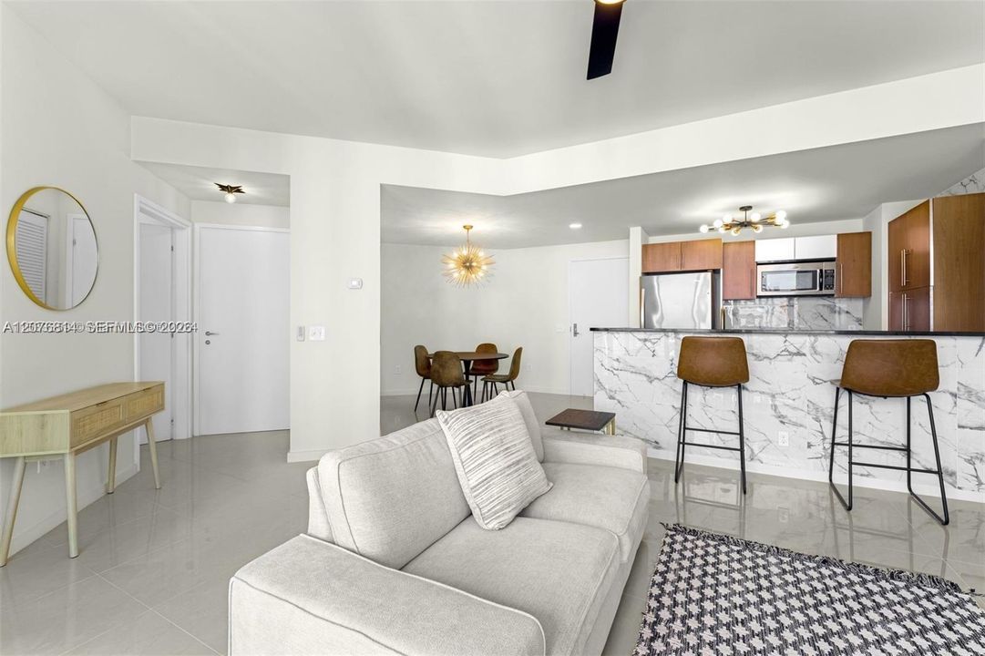 В аренду: $3,450 (1 спален, 1 ванн, 733 Квадратных фут)