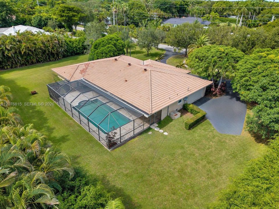 En Venta: $3,200,000 (4 camas, 3 baños, 2658 Pies cuadrados)