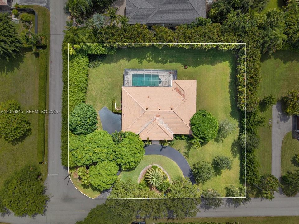 En Venta: $3,200,000 (4 camas, 3 baños, 2658 Pies cuadrados)