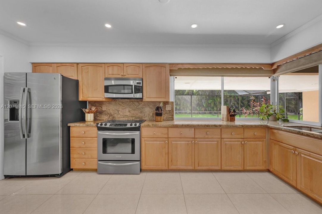 En Venta: $3,200,000 (4 camas, 3 baños, 2658 Pies cuadrados)