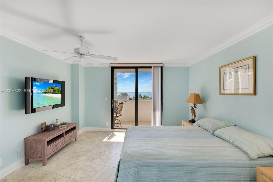 En Venta: $665,000 (2 camas, 2 baños, 1530 Pies cuadrados)