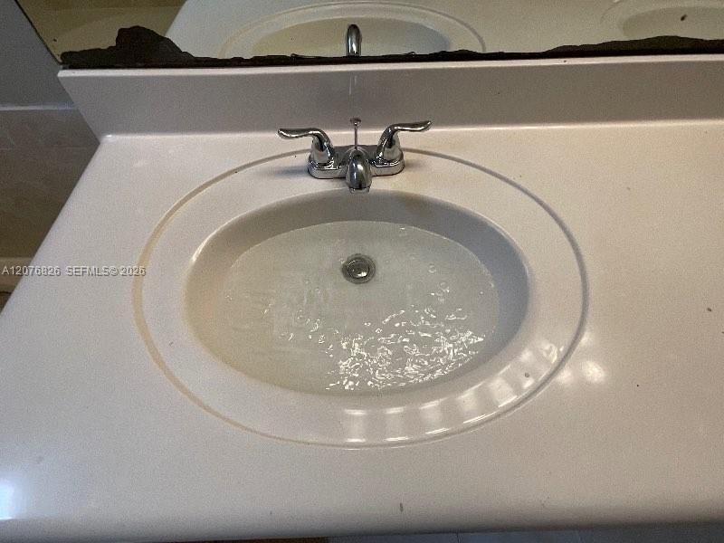 En Renta: $3,375 (4 camas, 3 baños, 1895 Pies cuadrados)