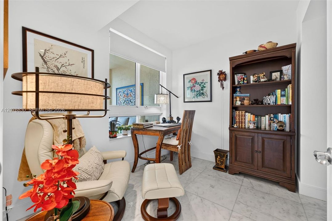 For Sale: $649,000 (2 beds, 2 baths, 1657 Square Feet)