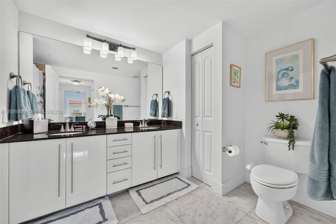 For Sale: $649,000 (2 beds, 2 baths, 1657 Square Feet)