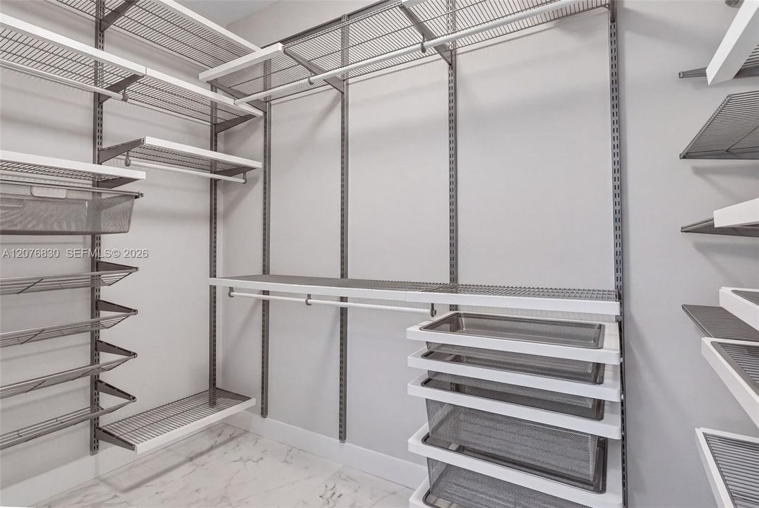 For Sale: $649,000 (2 beds, 2 baths, 1657 Square Feet)