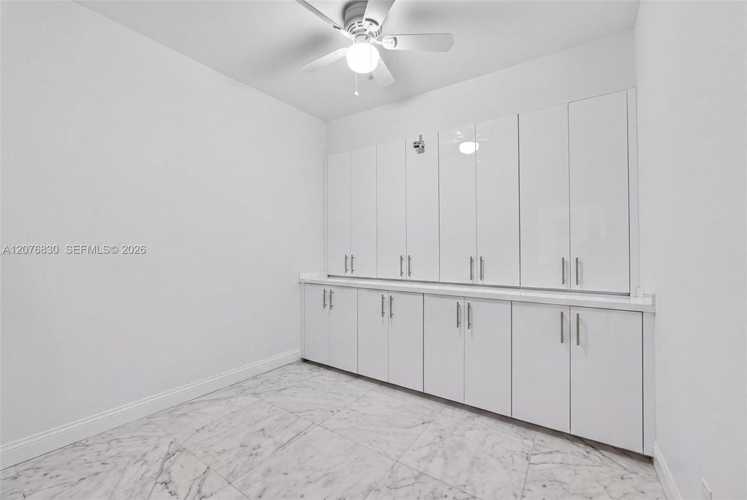 For Sale: $649,000 (2 beds, 2 baths, 1657 Square Feet)