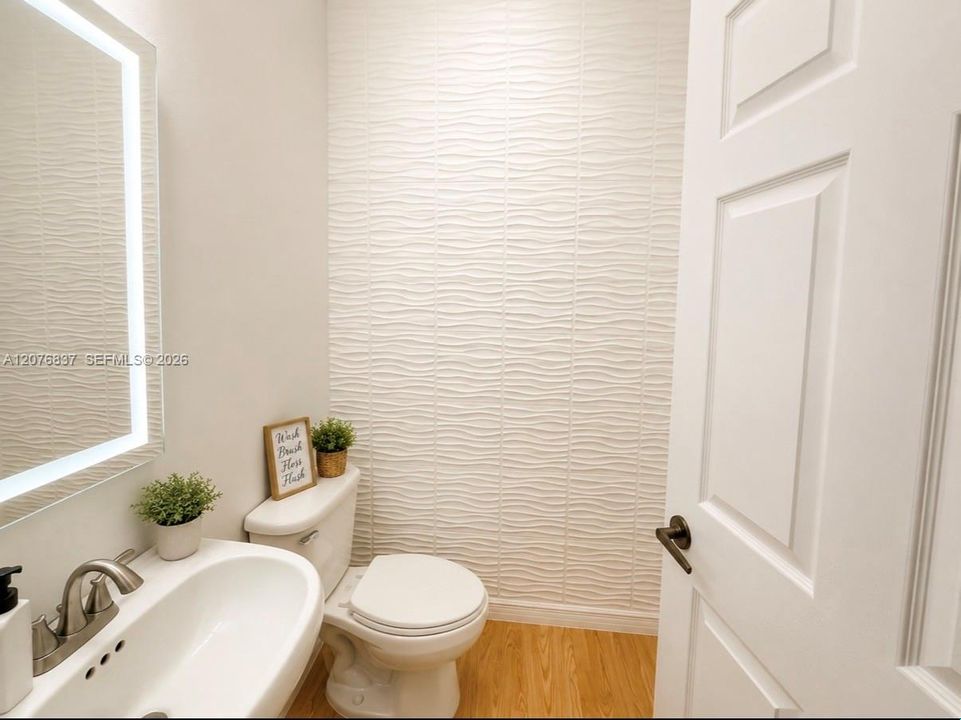 For Rent: $6,000 (4 beds, 2 baths, 2674 Square Feet)