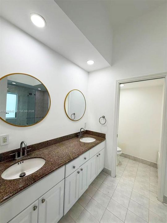 For Rent: $11,500 (4 beds, 4 baths, 2454 Square Feet)