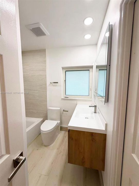 For Rent: $11,500 (4 beds, 4 baths, 2454 Square Feet)