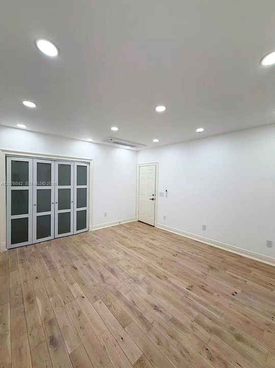 For Rent: $11,500 (4 beds, 4 baths, 2454 Square Feet)