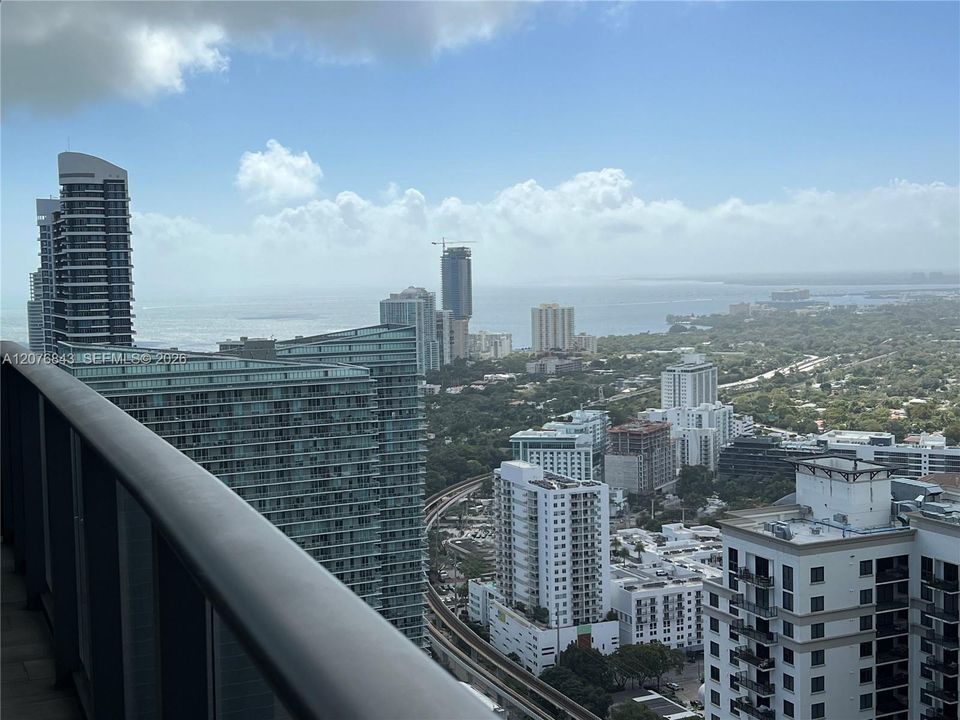 For Rent: $7,500 (3 beds, 3 baths, 1222 Square Feet)
