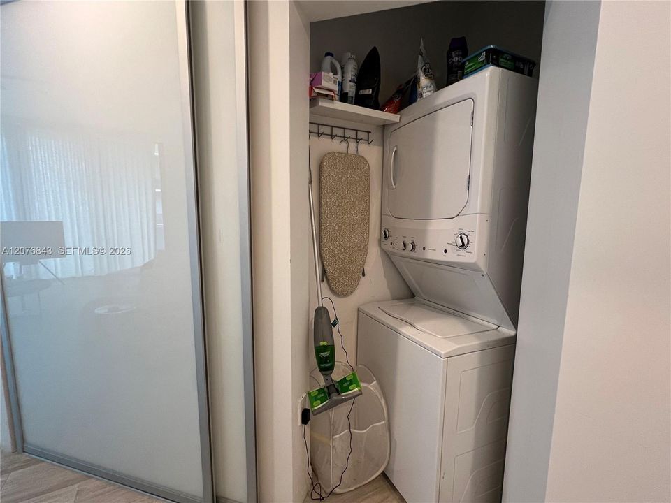 For Rent: $7,500 (3 beds, 3 baths, 1222 Square Feet)
