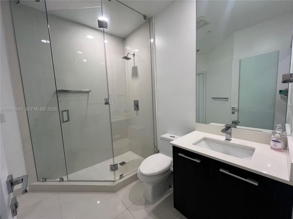 For Rent: $7,500 (3 beds, 3 baths, 1222 Square Feet)