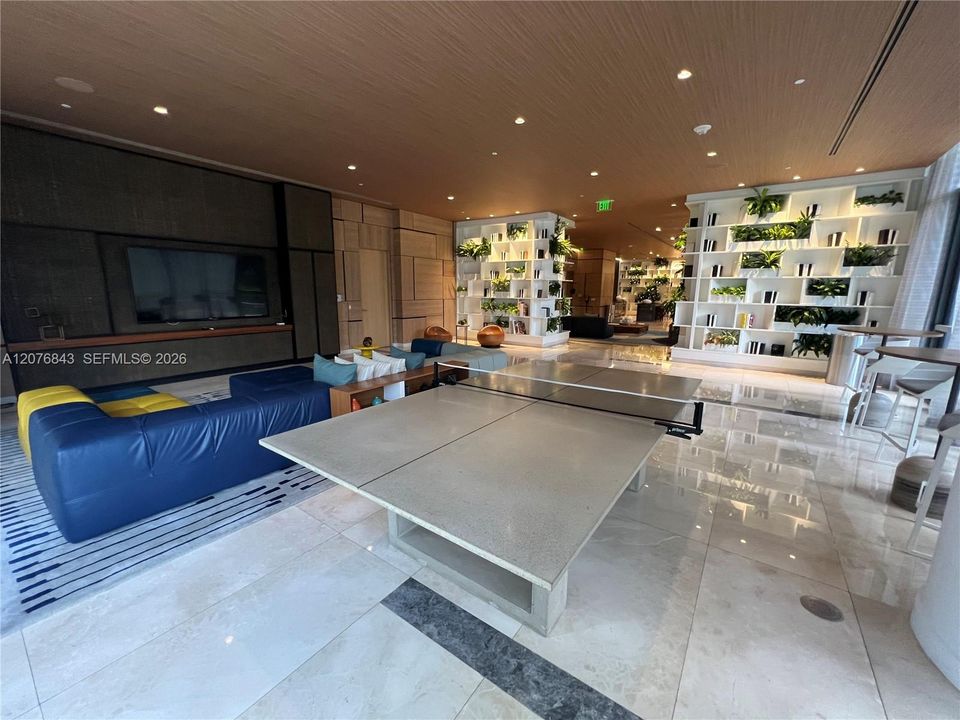 For Rent: $7,500 (3 beds, 3 baths, 1222 Square Feet)