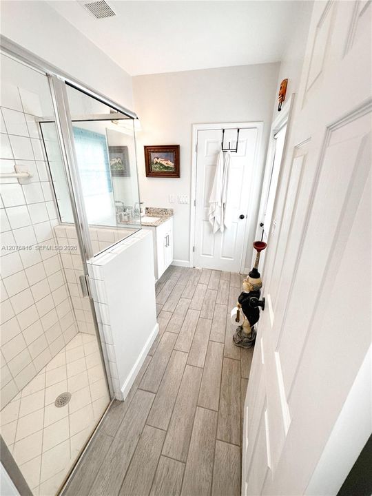 En Renta: $4,975 (5 camas, 3 baños, 3218 Pies cuadrados)