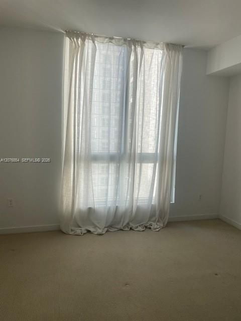 For Rent: $2,650 (1 beds, 1 baths, 544 Square Feet)