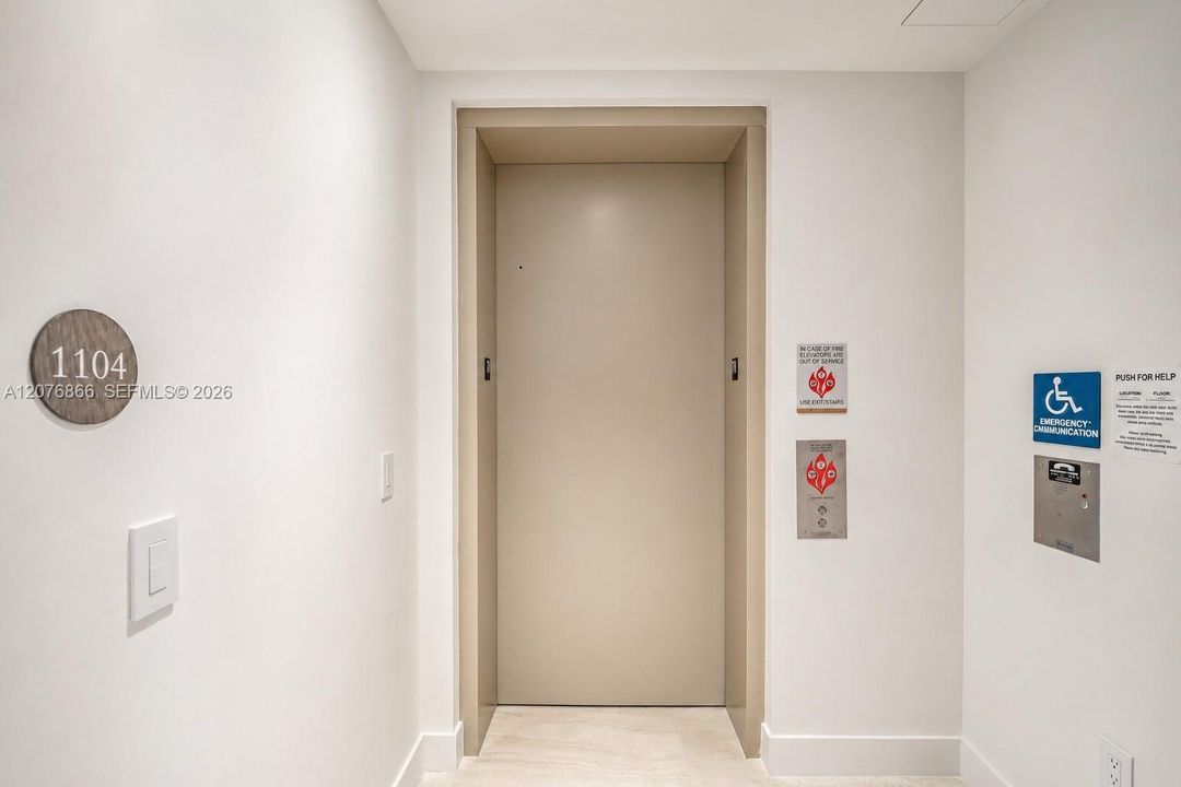 En Venta: $3,795,000 (3 camas, 3 baños, 1786 Pies cuadrados)