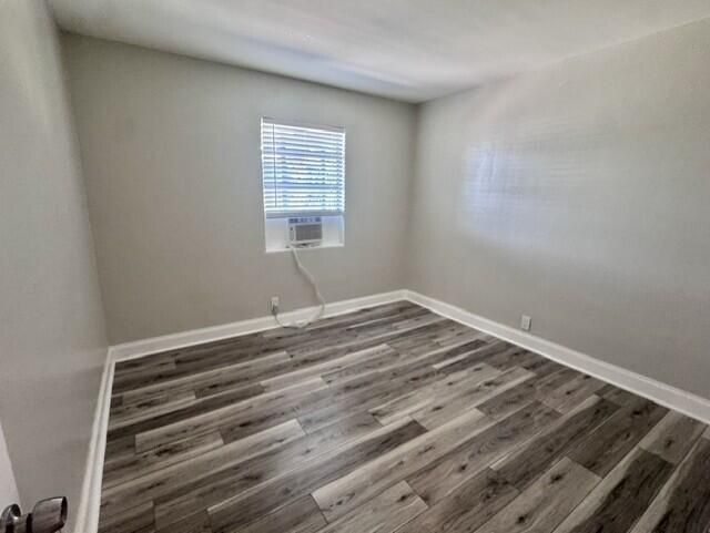 1025 apt 1 - bedroom 1