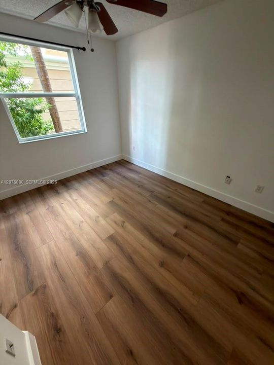 For Rent: $2,395 (1 beds, 1 baths, 673 Square Feet)