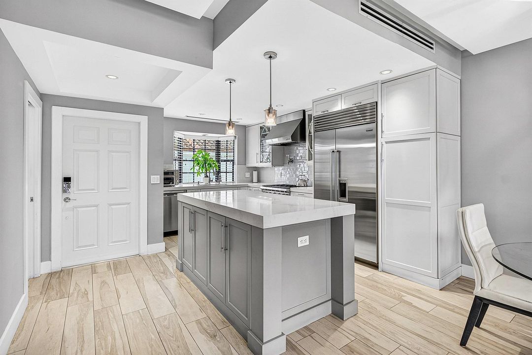 010-605Northeast19thAvenue-DeerfieldBeac