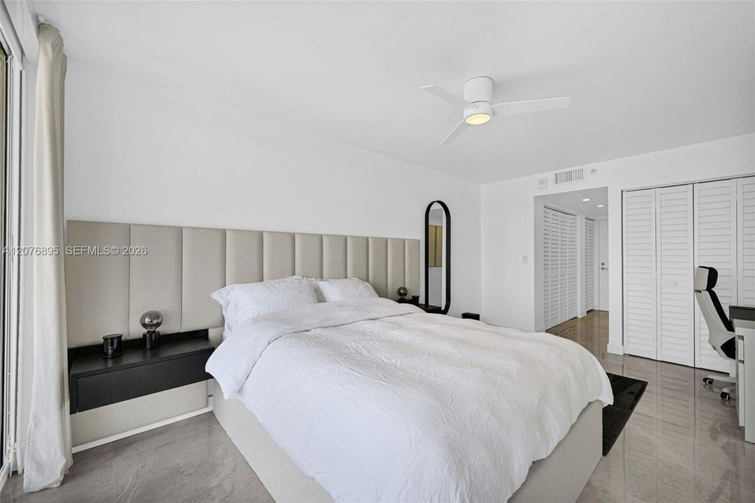En Venta: $575,000 (2 camas, 2 baños, 1030 Pies cuadrados)