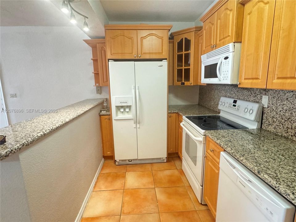 Recently Rented: $1,850 (1 beds, 1 baths, 854 Square Feet)