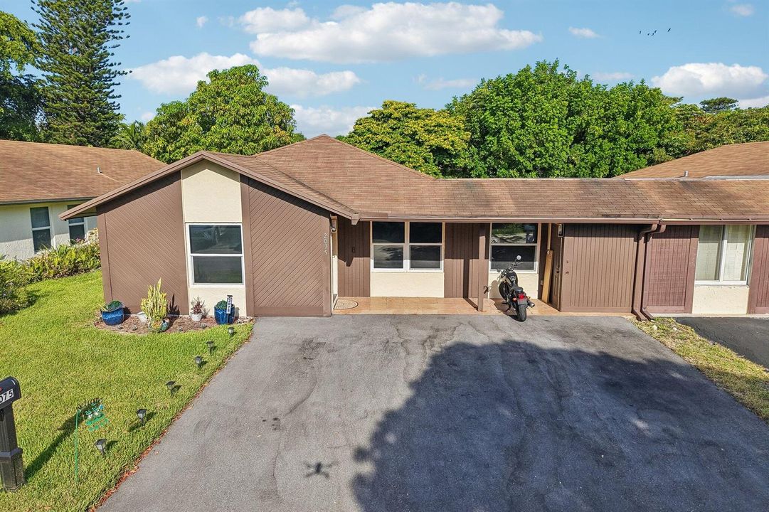 52-web-or-mls-SW 72nd Ave-S2208-052