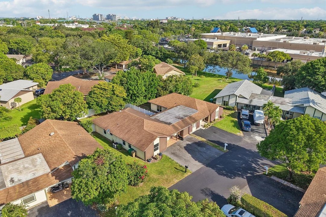 55-web-or-mls-SW 72nd Ave-S2208-055