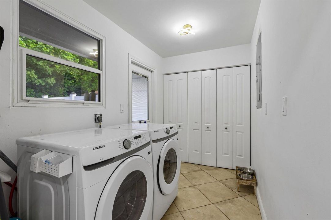36-web-or-mls-SW 72nd Ave-S2208-036