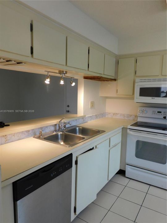 Original kitchen easily updated.